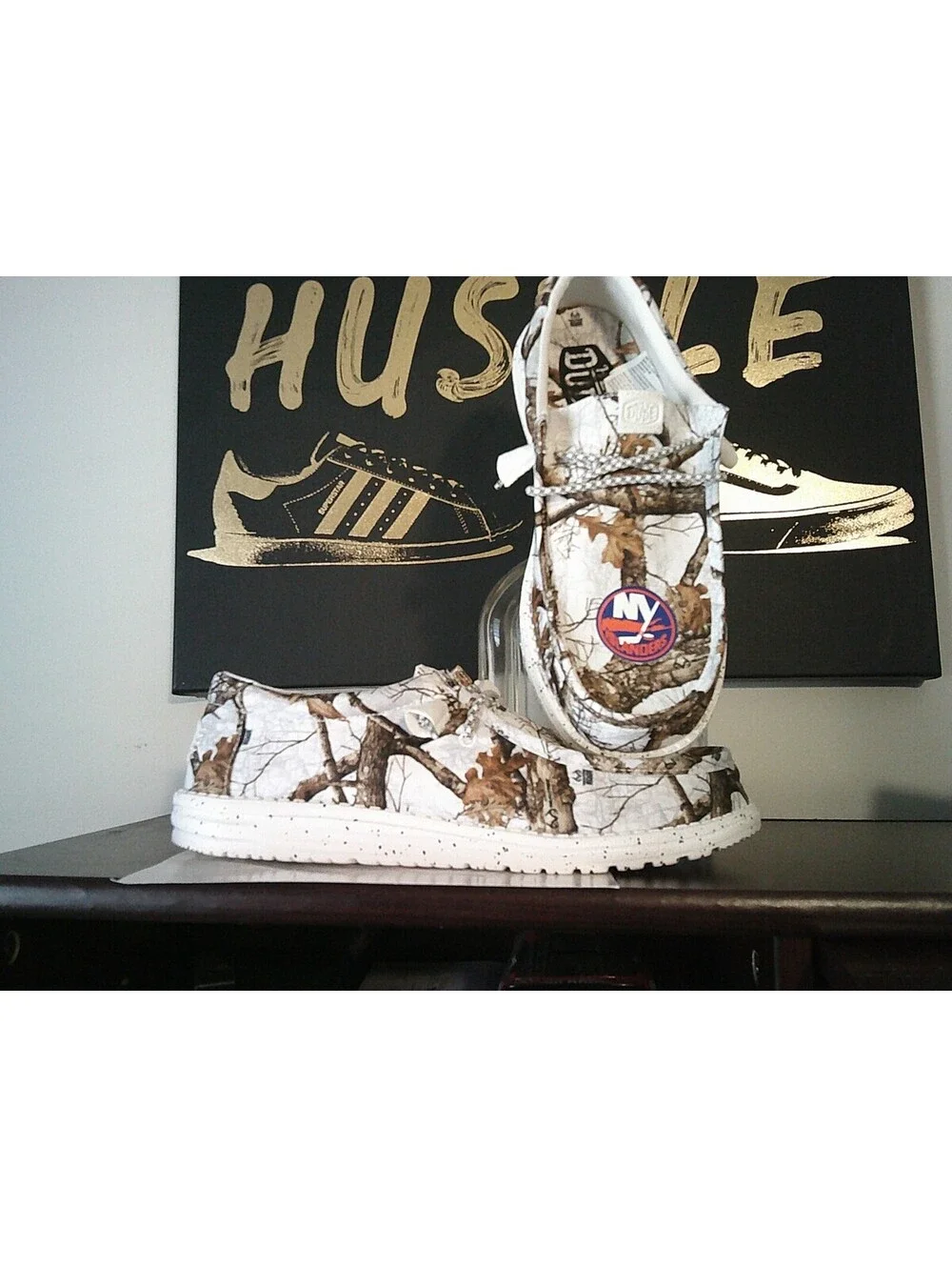 Hey Dudes Shoes Mens Size  11 Realtree New York Islanders